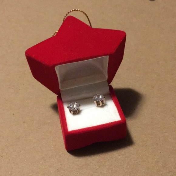 New Rhinestone Stud Earrings - Picture 2 of 4